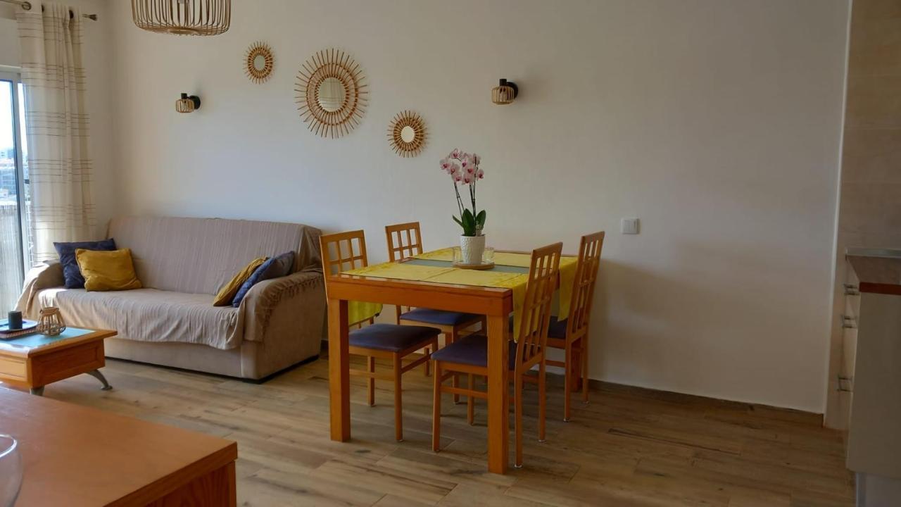 Apartamento Com Vista Espetacular, Ao Lado Da Praia Portimao Bagian luar foto
