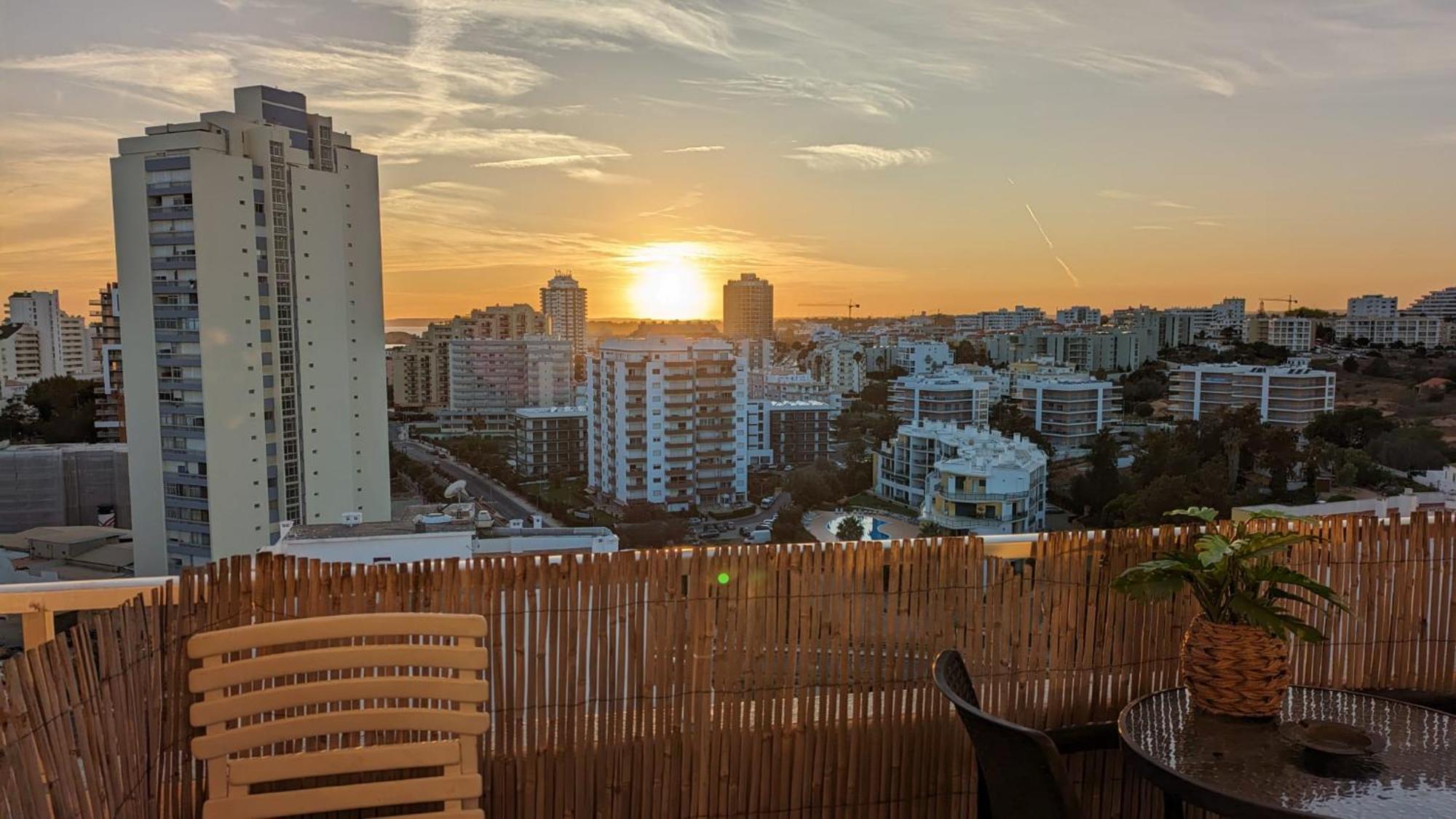 Apartamento Com Vista Espetacular, Ao Lado Da Praia Portimao Bagian luar foto